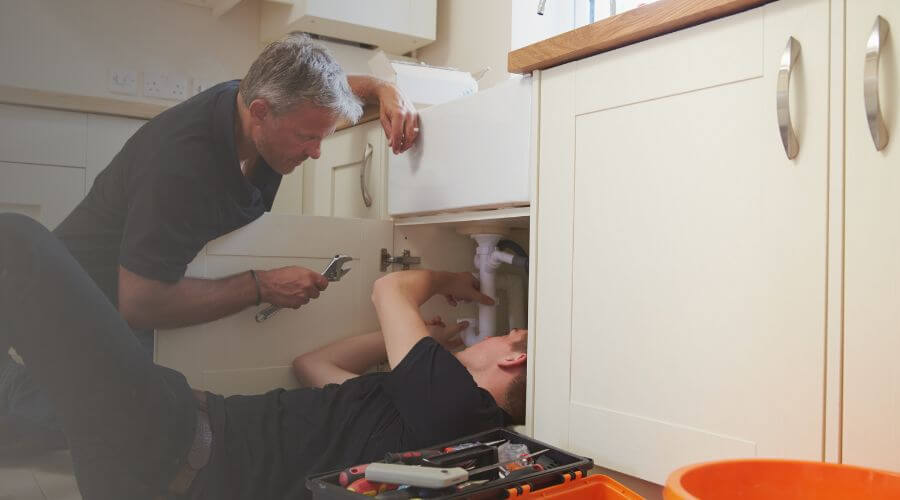 Professional burst pipe repair services in New Middletown, IN